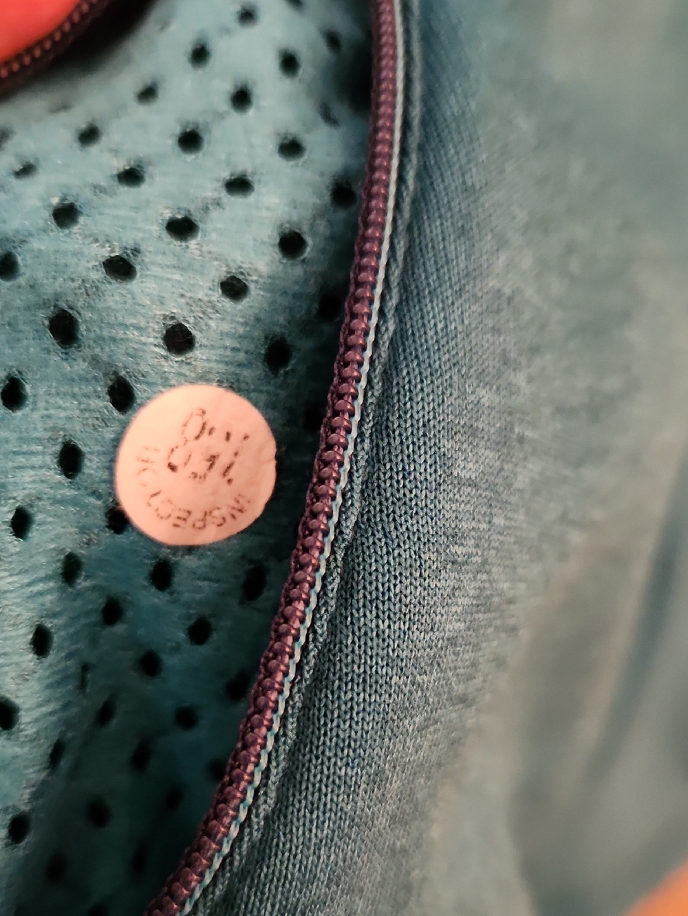 Patagonia full zip hoody - Picture 7 of 9
